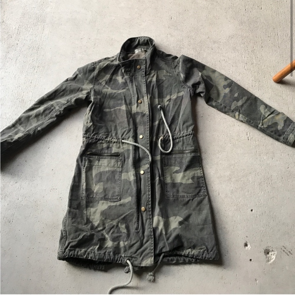 LF Camo jacket - Picture 2 of 5